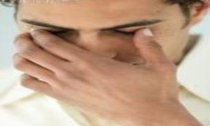 پلکتان می پرد؟ با رایانه کار نکنید!