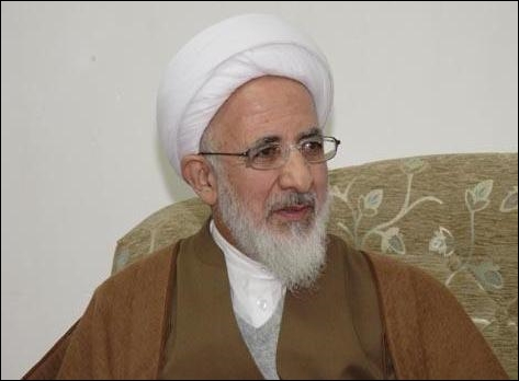 دانشگاه‌ها باید براساس علم دینی اداره شوند