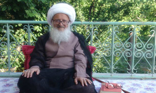 توهین به مقدسات مذاهب جایز نیست