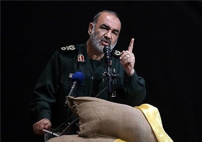 امروز در معرض تهاجمات مدرن‌ترین شیطان تاریخ قرار داریم
