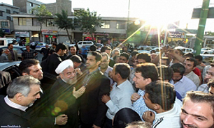 دیدار و گفت‌وگوی صمیمی رییس‌ جمهوری با مردم