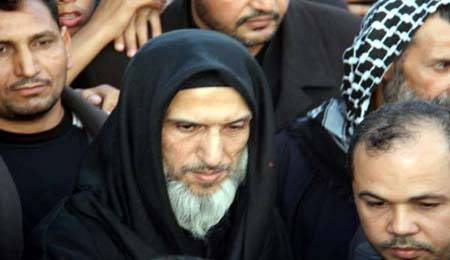 عامل درگیری‌های اخیر کربلا خود را تسلیم پلیس عراق کرد