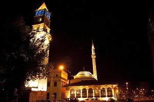 سفره افطار مسیحیان برای مسلمانان
