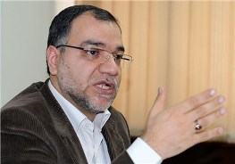 ارتباط تصنعی اصلاح‌طلبان با دولت یازدهم برای گذار از یک مقطع است/مدیریت صحنه شیوه اصلاح طلبان در پوشاندن اختلافات داخلی