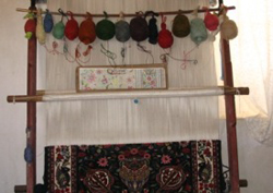 از سرمایه گذاران صنعت فرش در ریگان حمایت می شود