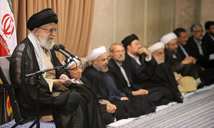 رویترز: هشدار رهبر معظم ایران درباره فریبکاری آمریکا و رژیم صهیونیستی/ فرانس‌پرس: حمایت رهبر ایران از مذاکره‌کنندگان هسته‌ای