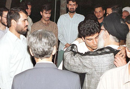 درد دل‌ دانشجویان مجروح کوی دانشگاه با رهبر انقلاب
