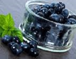 تاثیر میوه‌های بنفش و آبی در تقویت حافظه