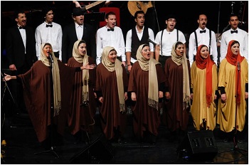 خوانندگی زنان و رقص مختلط در ماه مبارک! +تصاویر