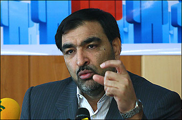 ایران 35 سال دیگر پیر می‌شود/ 4 نقطه کشور خالی از جمعیت ماند