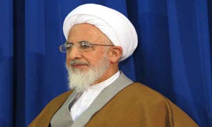 آیت‌الله جوادی‌آملی به علما و مردم گیلان تسلیت گفت