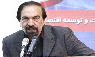 تورم بخشی "خودرو" 10 تا 12 درصد است/ قیمت های تعیین شده "سالانه" است