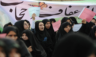 بررسی ابعاد حجاب برتر و عفت عمومی ضروری است