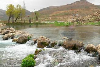 تابستان در کنار یکی از گواراترین آب های جهان
