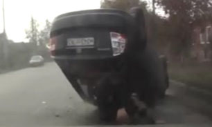 سبقت غيرمجاز حادثه‌ساز شد + فیلم