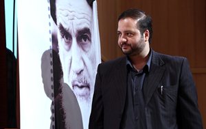 حل مشکلات آموزش‌عالی منوط به پیگیری مشی امام و رهبری است