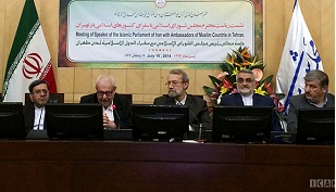 مسئله فلسطین باید در رأس نگرانی‌های عالم اسلام باشد