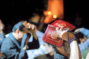فلسفه نزول قرآن کريم در شب قدر