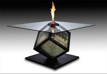 میز آتشینی که بیننده را مجذوب خود می کند+تصاویر