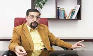 سرگردانی قاره‌ها با صدای داود نماینده