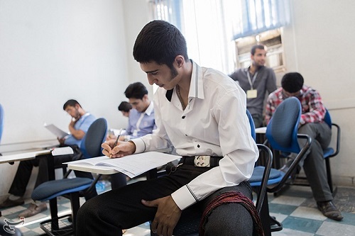 عکس/ظاهر عجیب یک داوطلب کنکور