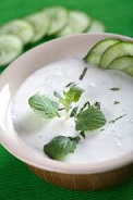 برداشت گیاه داروئی موسیر در شهرستان کنگاور