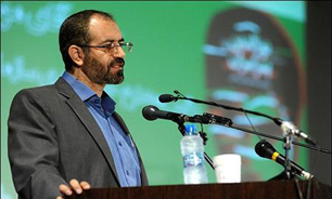 پاسخ مناسب و شایسته به اعتماد رهبر معظم انقلاب و همکاران خواهم داد