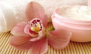 استفاده از کرم‌های روز و شب ضرورت دارد؟