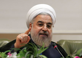 آغاز سخنرانی رئیس جمهور در ورزشگاه انقلاب شهرکرد