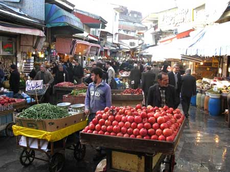 آشنایی با بازار بزرگ شهر رشت + تصاویر