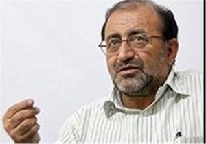 در نمازهای جماعت، محل نماز خانم‌ها و آقایان جداست؛ اگر با کنوانسیون‌ها مغایر است، اصلاح کنیم!
