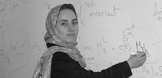 نوبل ریاضی در دست یک بانوی ایرانی/ "مریم میرزاخانی" بر قله ریاضیات جهان