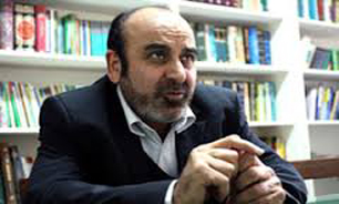 ادبیات مقاومت پیش از رشد در داخل کشور جهانی نمی‌شود