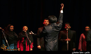 از گروه آوازی تهران در تالار وحدت تقدیر می‌شود