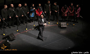 "پیروز ارجمند": حسن اخلاق گروه کر آوازی تهران در مسابقات جهانی زبان زد بود/ "نادر مشایخی": رشد کُر در موسیقی ایران موفقیت بزرگی است
