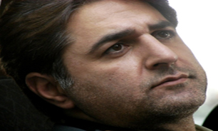 زمان ورود به اردوگاه اسرا غم دنیا مرا فرا گرفت