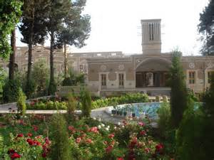 هتل باغ مشیرالممالک یزد برترین هتل چهارستاره ایرانی در 2014