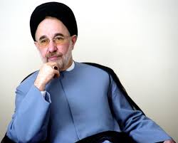 هدف خاتمی آزمایش افکار عمومی است