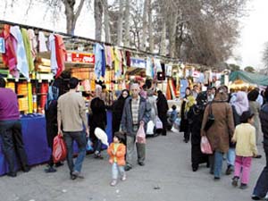 گشایش نمایشگاه عرضه مستقیم کالا در بشاگرد