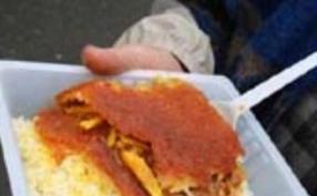 توزيع 2500 پرس غذاي گرم بين نيازمندان شهرستان شهرکرد