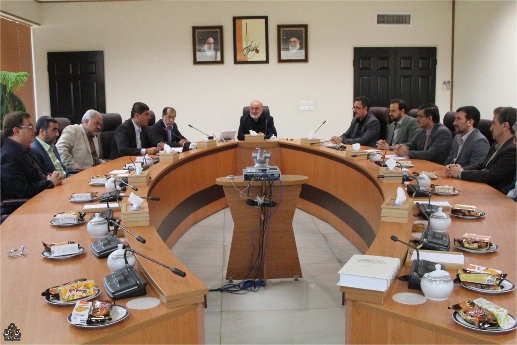 نظارت مستمری در بیمارستان‌ها خواهیم داشت