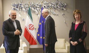 ظریف و اشتون "رایزنیهای خوبی" را در بروکسل انجام دادند