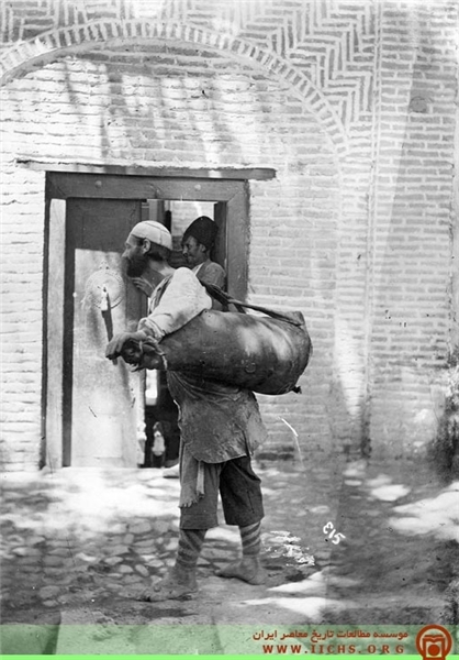 عکس سقای دوره‌گرد تهرانی