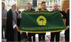 ورود کاروان حامل بیرق رضوی به سنندج