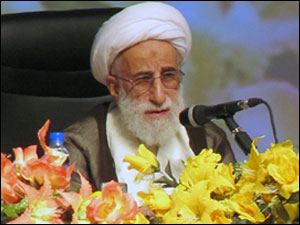 اگر فتنه‌گر بر سر کار قرار گرفت دانشجویان بسیجی موضع بگیرند