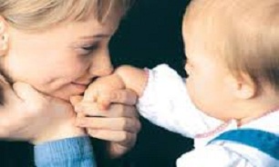 به نوزادتان شیر دهید تا افسردگی بعد از زایمان نگیرید!