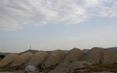 بازاری با معماری خاص از دوران قاجار در اراک + تصاویر