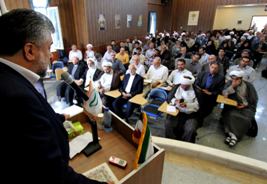رئيس سازمان بسيج اساتيد:

همه كشورهاي اسلامي تشنه گرفتن ايده از جمهوري اسلامي هستند