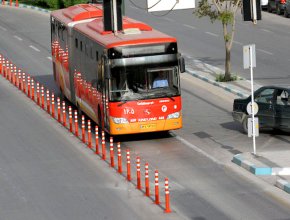حمل و نقل عمومی منطقه 15 در آستانه سال تحصیلی جدید آماده سازی می‌شود