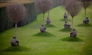 پارك مجسمه در دل روستایی در اسپانیا